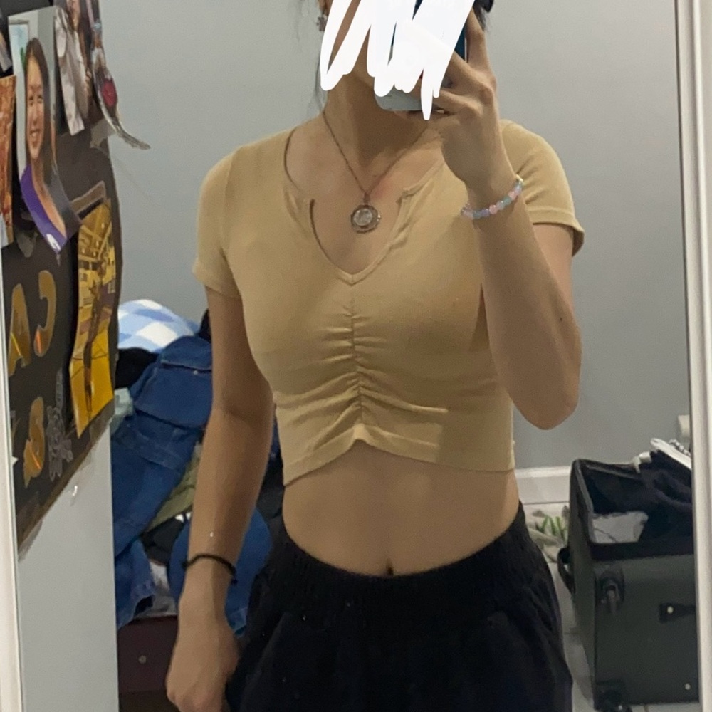 Forever 21 Beige Ruched Crop Top